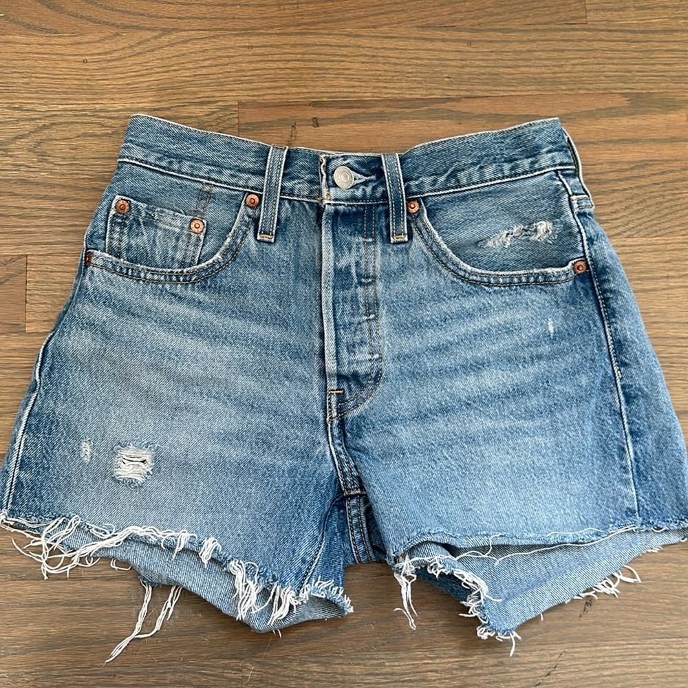 Levi’s denim shorts